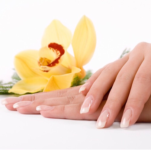 SIGNATURE NAILS - manicure